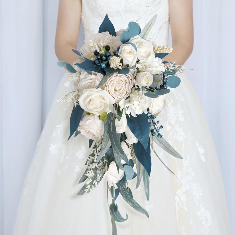 Букет невесты из искусственных цветов