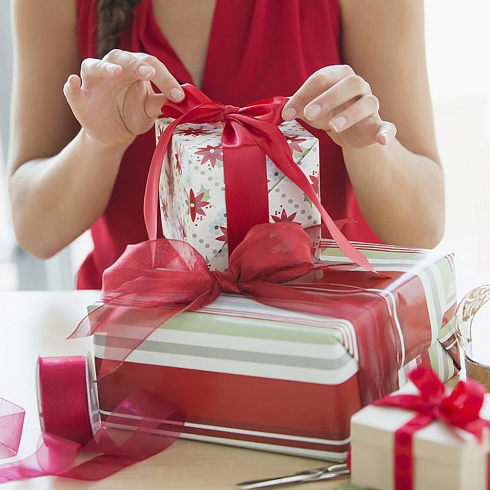 Как легко выбрать подарок элегантной подруге?