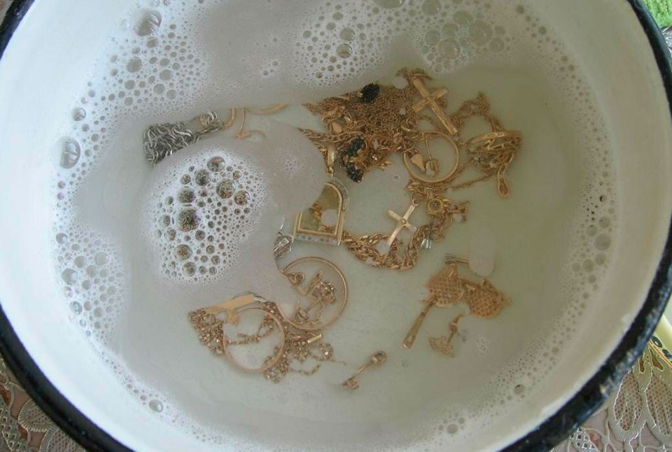 Как почистить браслет — чистка серебряных, золотых и других металлическихбраслетов в домашних условиях