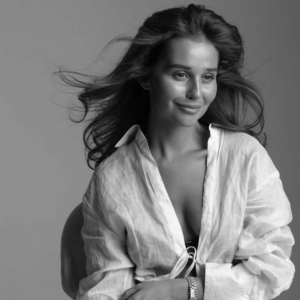 КАРИНА ЛЮРТАЕВА — о бренде Eré de toi, натуральных камнях и любимых украшениях
