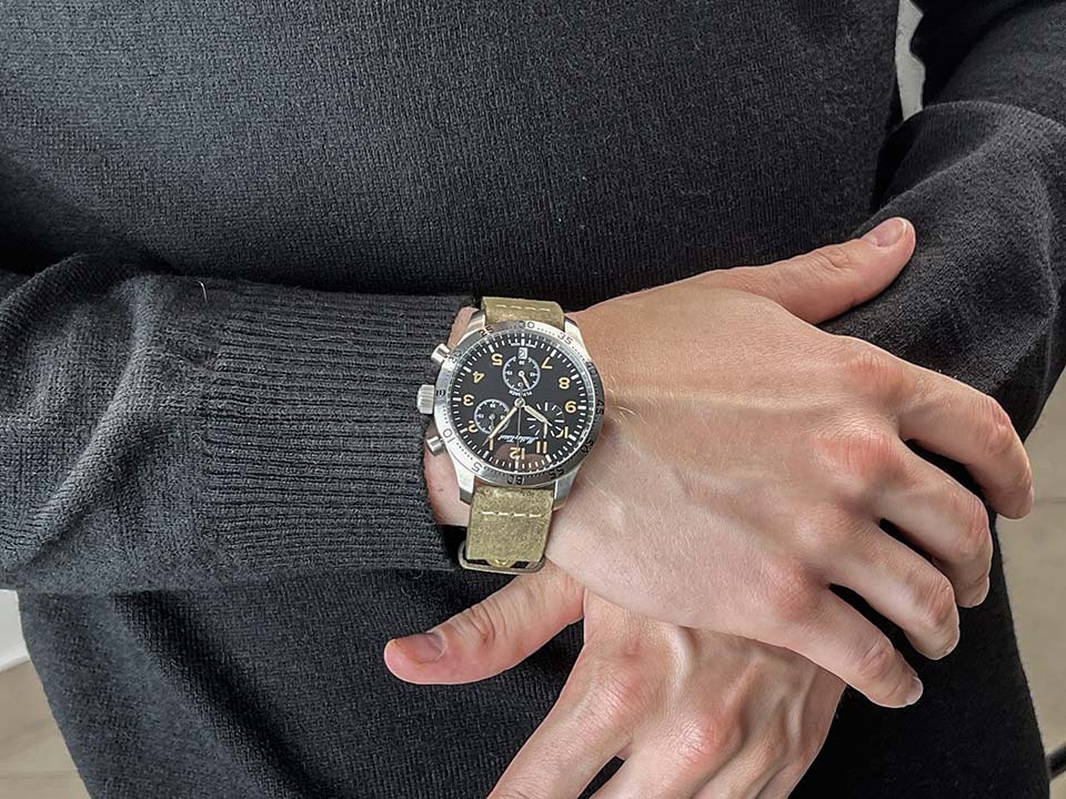 Обзор хронографа от швейцарского бренда Mathey-Tissot - модель