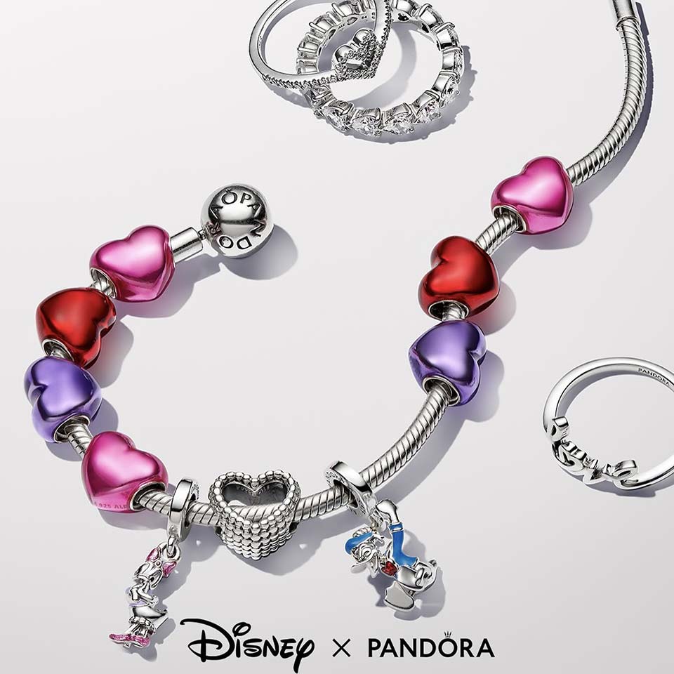 ! PANDORA x Disney x Daisy and Donald