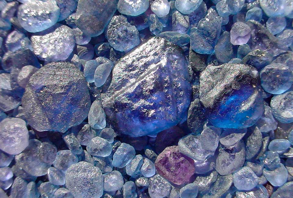 Камень сапфир — как выглядит и каких цветов бывает, магические свойстваминерала, как отличить настоящий