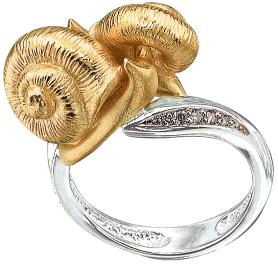 Серебряное кольцо ''Виноградная улитка'' Альдзена K-25036 с фианитами Swarovski