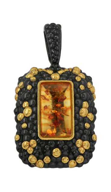 Серебряный кулон Балтзолото АртСтудио 73131359-bz c янтарем