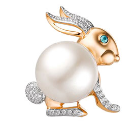 Золотая брошь ''Заяц'' Contessa 6180080-g c жемчугом, фианитом