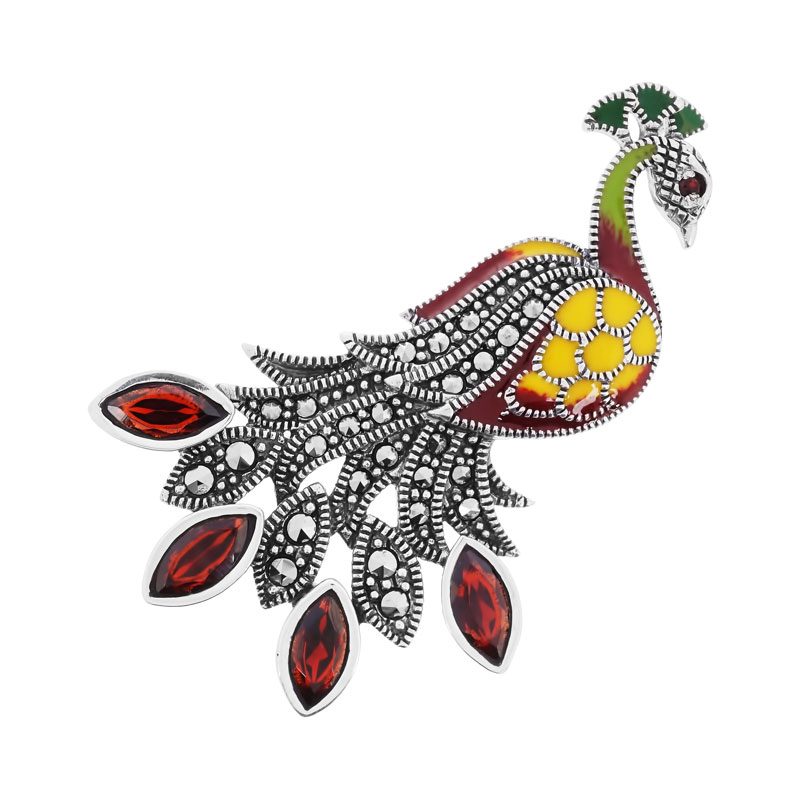 Серебряная брошь ''Павлин'' Марказит HB637-granat-mr с гранатом, марказитами Swarovski