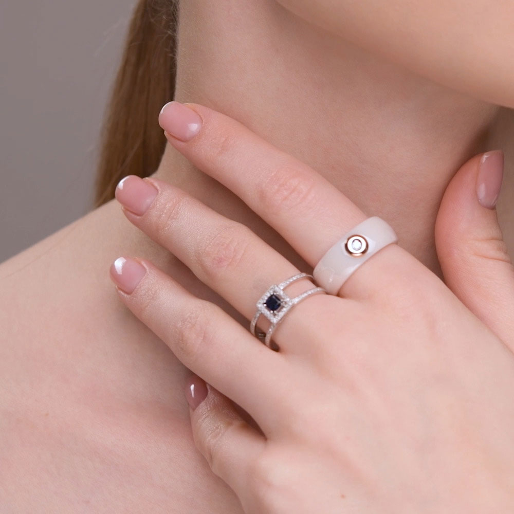 Керамическое кольцо SOKOLOV 6015016 с бриллиантом — купить в AllTime.ru —фото