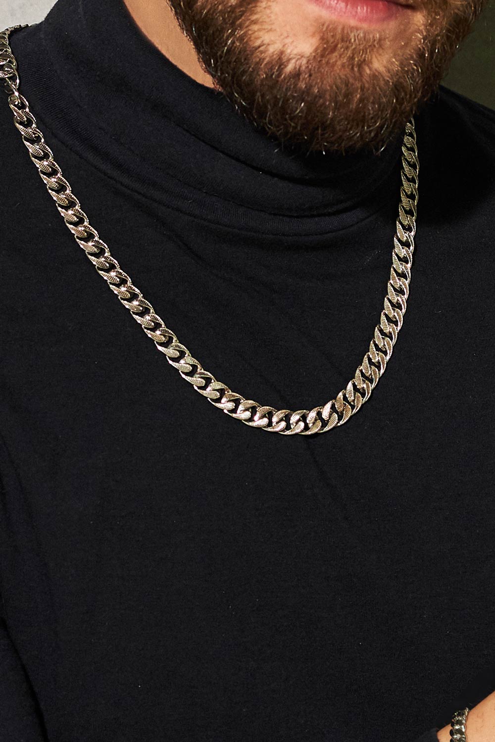 Мужская серебряная цепочка на шею Zancan ESC002-N с панцирным плетением —купить в AllTime.ru — фото