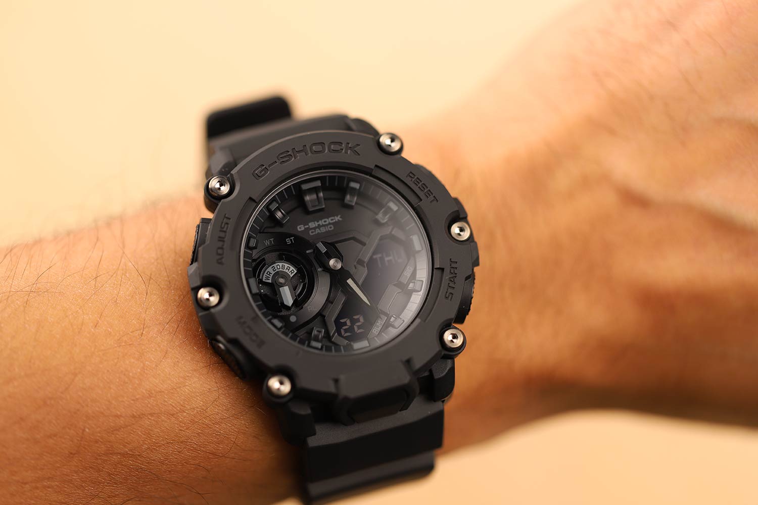 Наручные часы Casio G-SHOCK GA-2200BB-1AER — купить в интернет-магазине   по лучшей цене, отзывы, фото, характеристики, инструкция,  описание