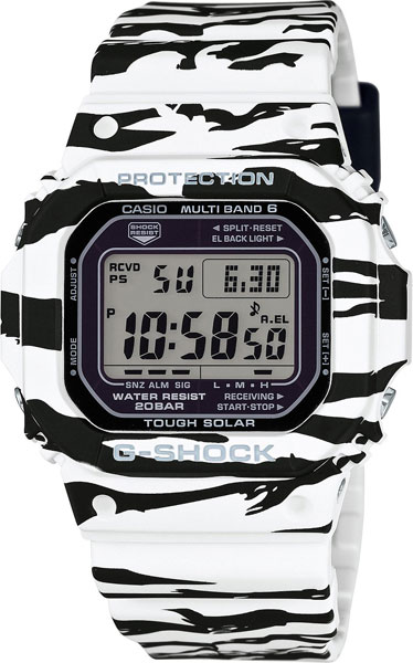 Японские наручные часы Casio G-SHOCK GW-M5610BW-7E с хронографом