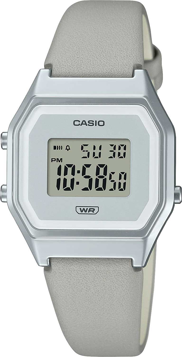 Японские наручные часы Casio Vintage LA680WEL-8-ucenka с хронографом